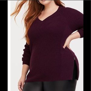 Torrid Ribbed V-neck Sweater Beautiful color!